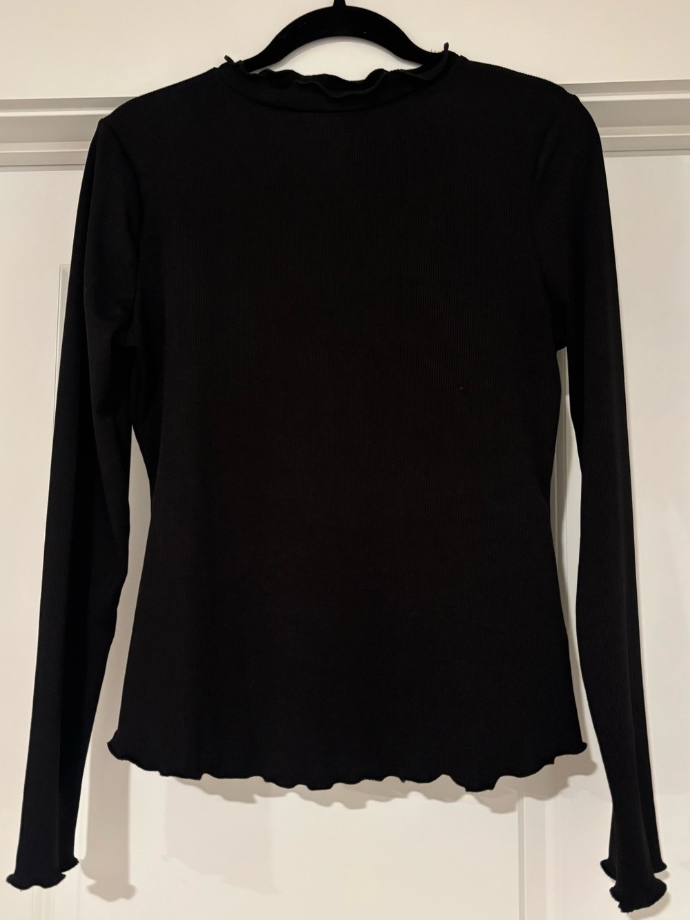 Polagram Black Ribbed Long-Sleeve with Lettuce-Edge Trim